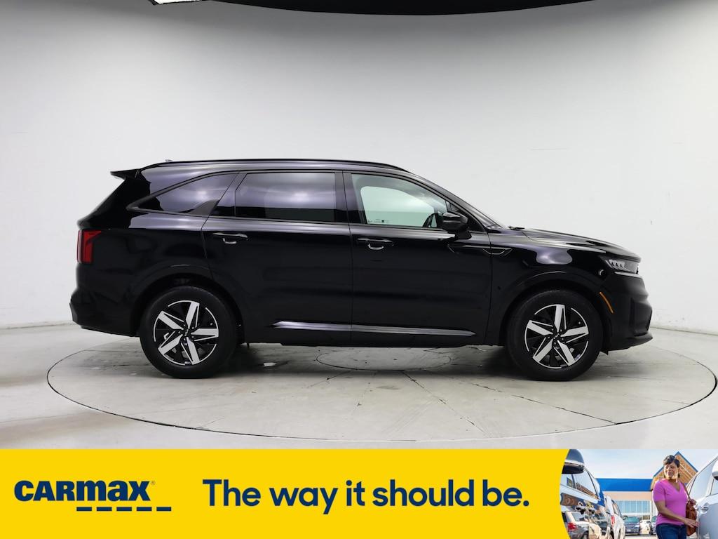 used 2023 Kia Sorento car, priced at $26,998