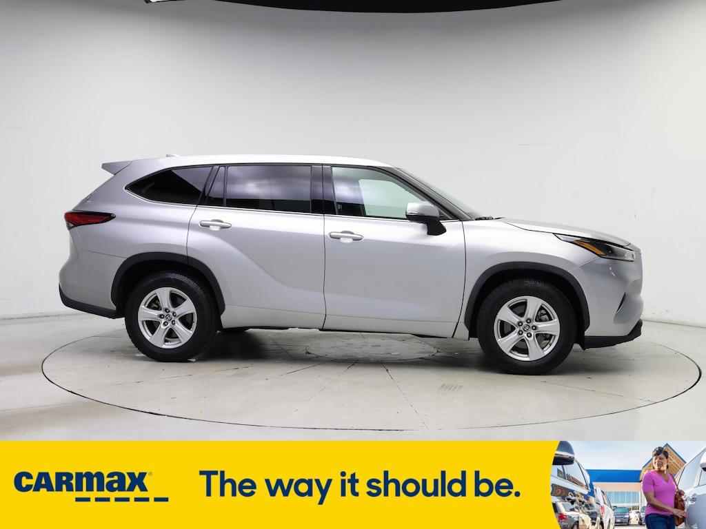used 2021 Toyota Highlander car, priced at $27,998