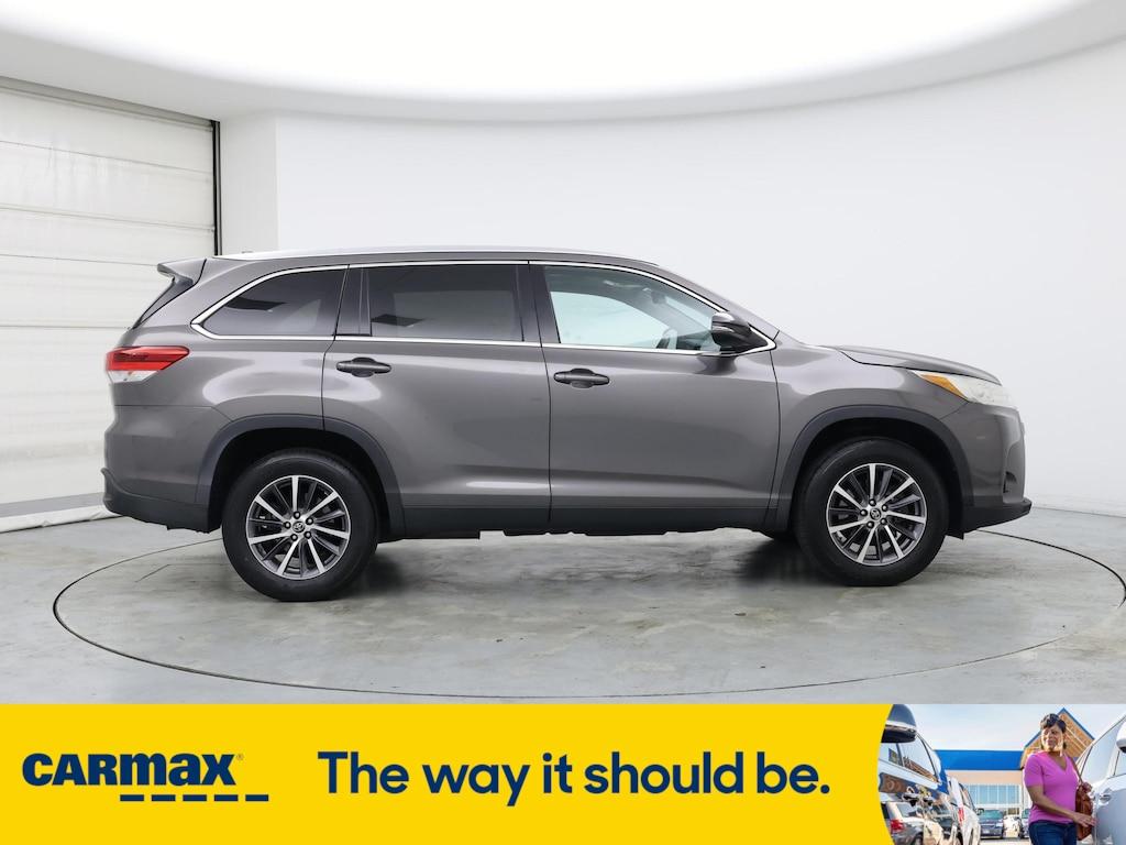 used 2019 Toyota Highlander car, priced at $24,998