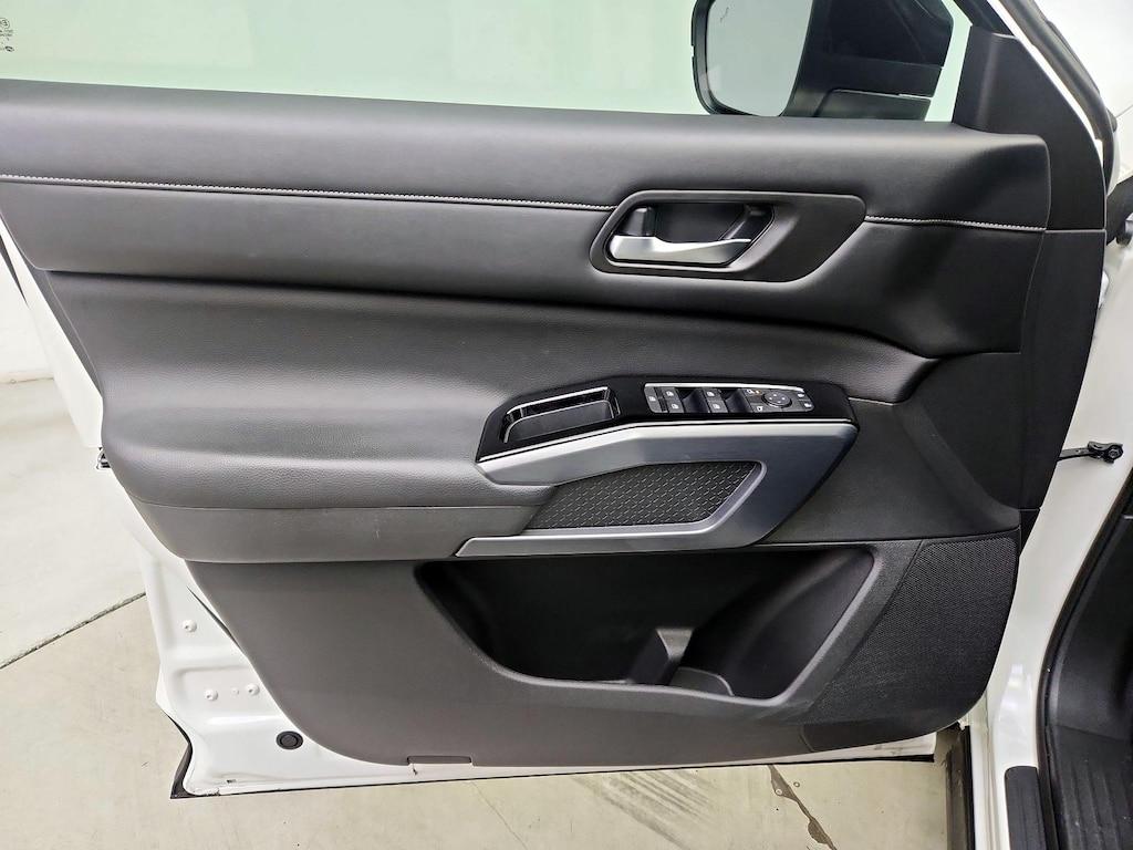 used 2023 Nissan Pathfinder car, priced at $30,998