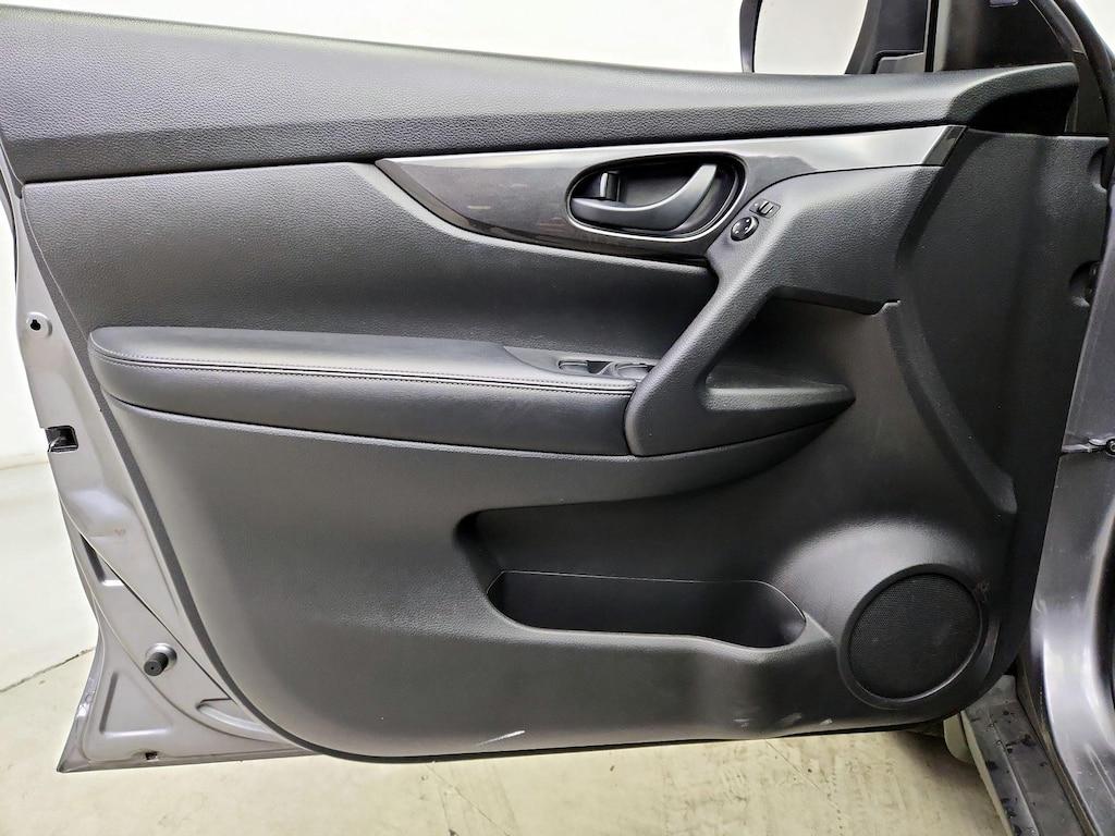 used 2019 Nissan Rogue car, priced at $16,998