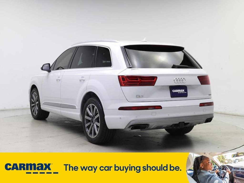 used 2019 Audi Q7 car, priced at $27,998