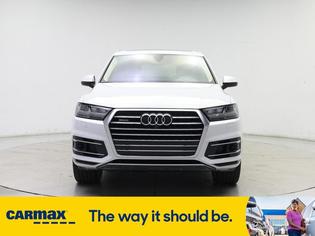 used 2019 Audi Q7 car, priced at $27,998