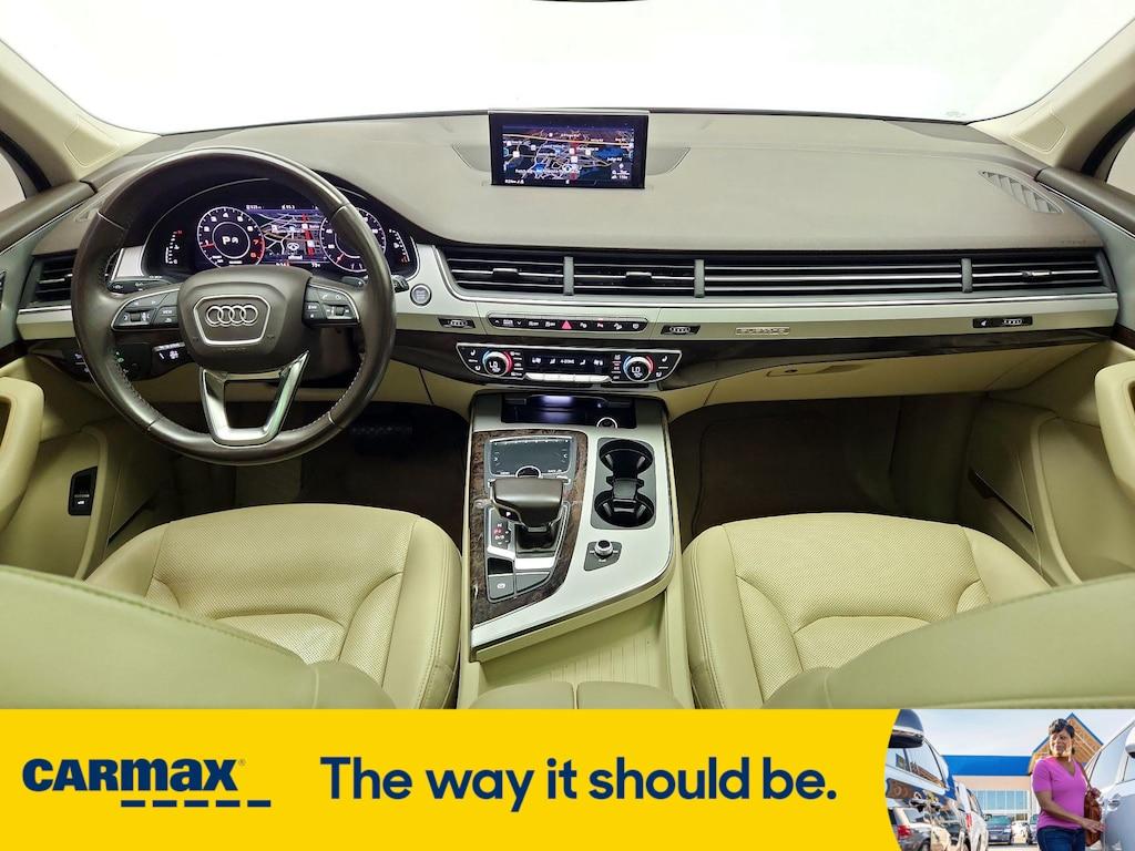 used 2019 Audi Q7 car, priced at $27,998