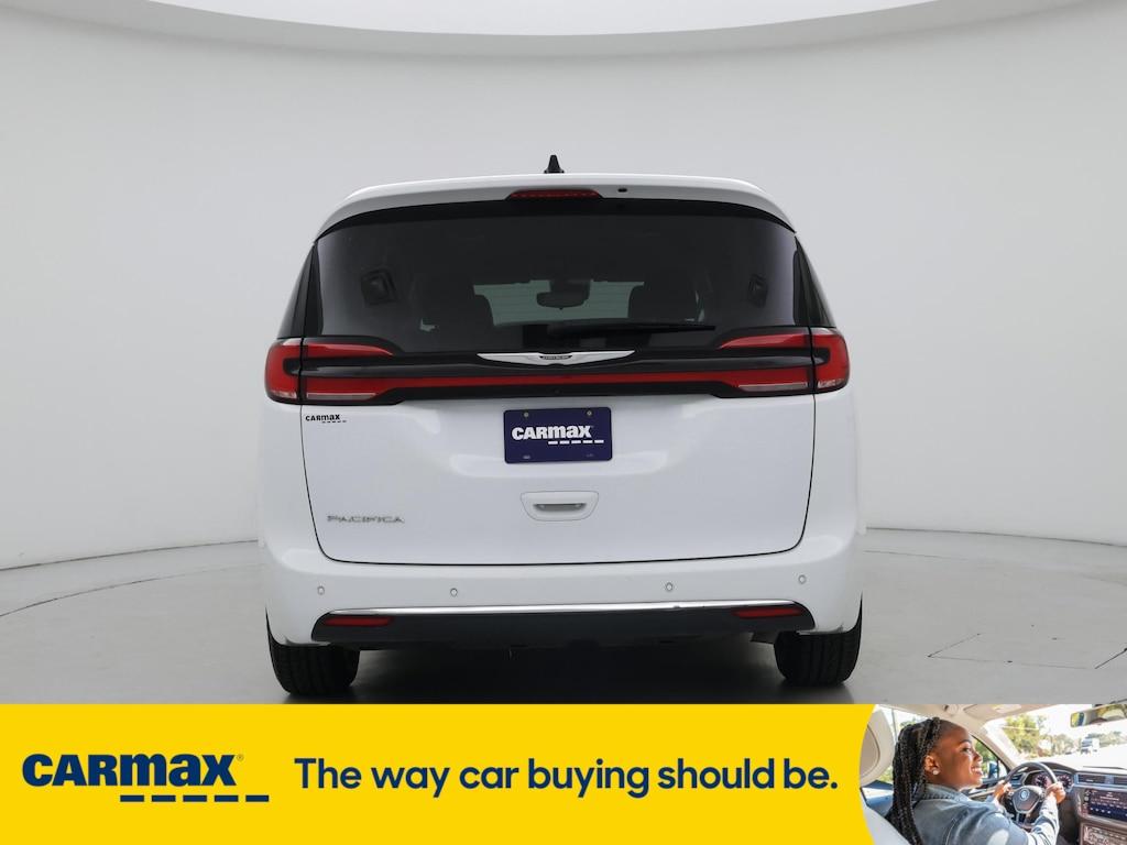 used 2023 Chrysler Pacifica car, priced at $26,998