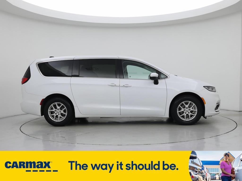 used 2023 Chrysler Pacifica car, priced at $26,998