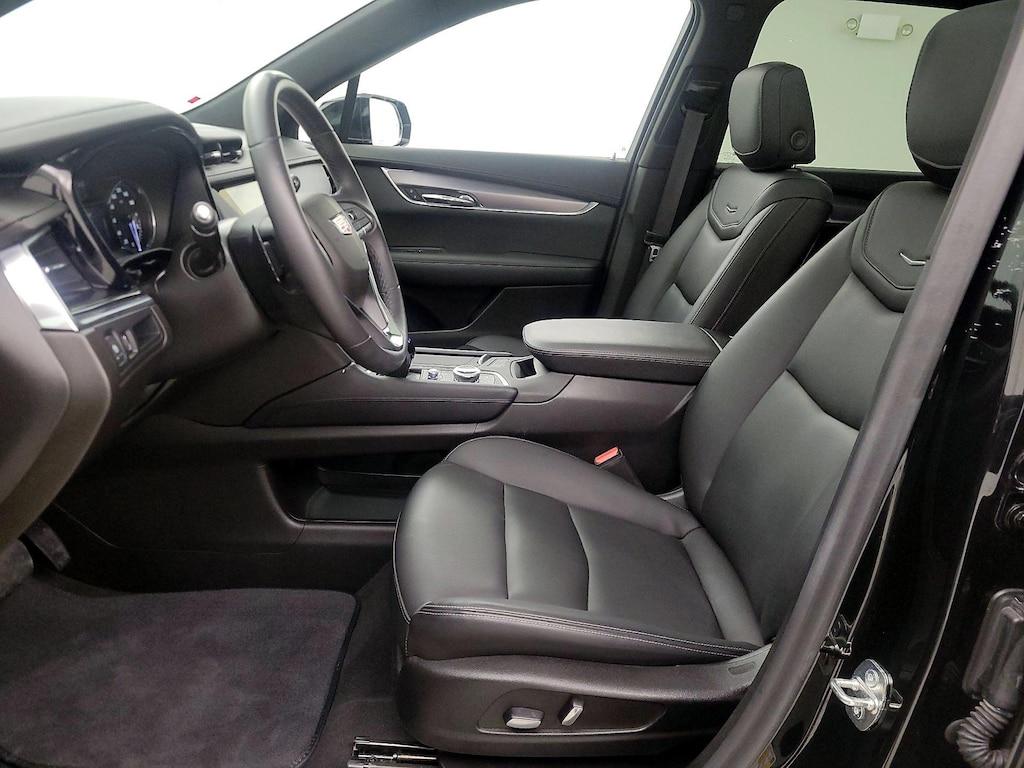 used 2022 Cadillac XT6 car, priced at $34,998