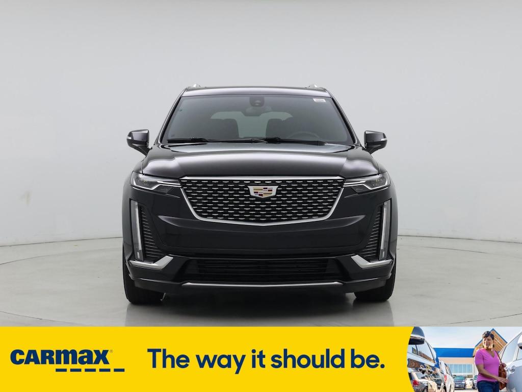 used 2022 Cadillac XT6 car, priced at $34,998