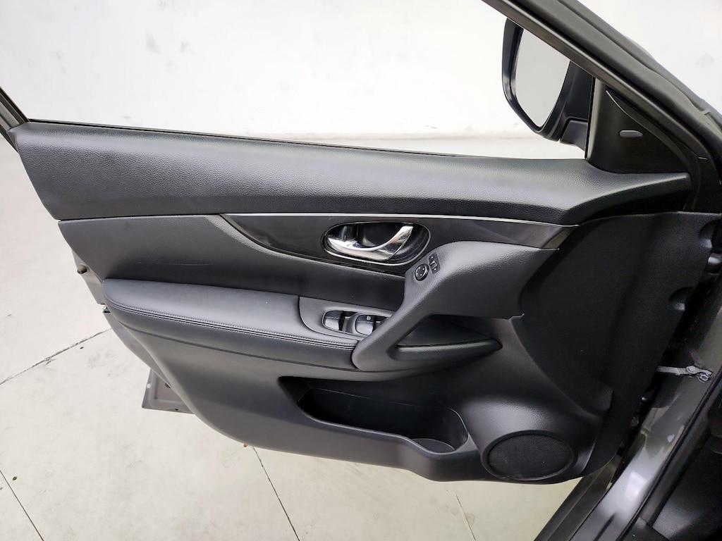 used 2019 Nissan Rogue car, priced at $13,998