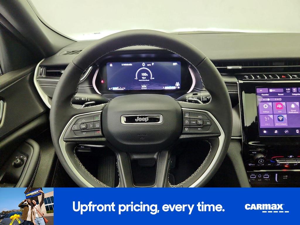 used 2025 Jeep Grand Cherokee car, priced at $33,998