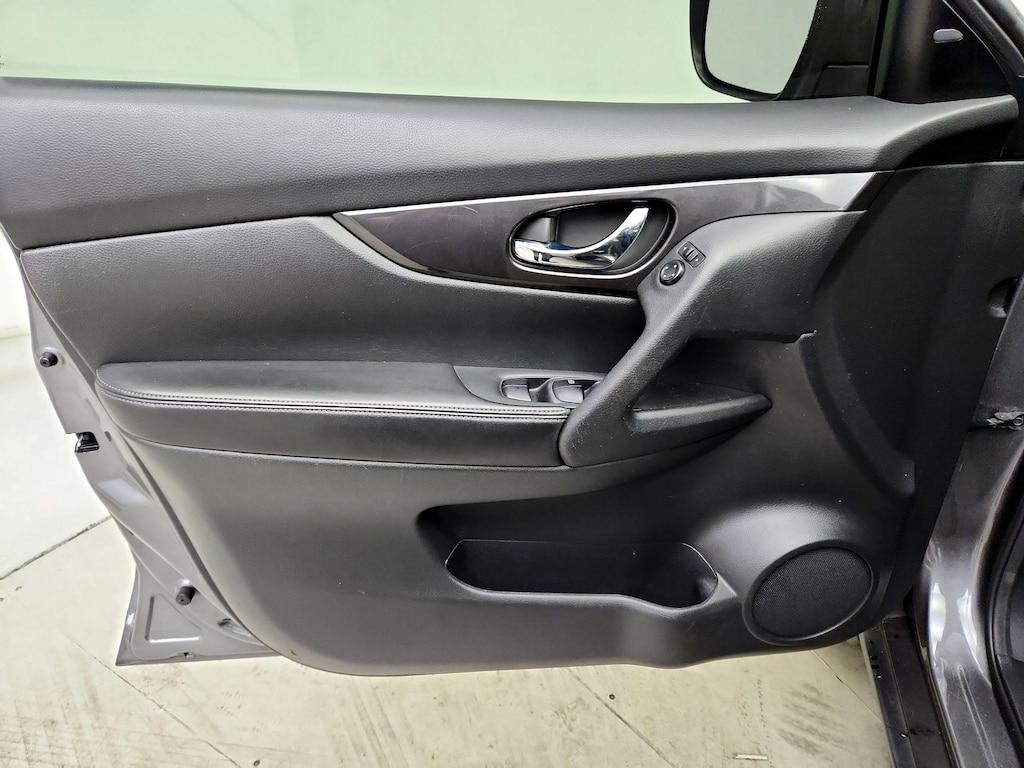 used 2020 Nissan Rogue car, priced at $15,998
