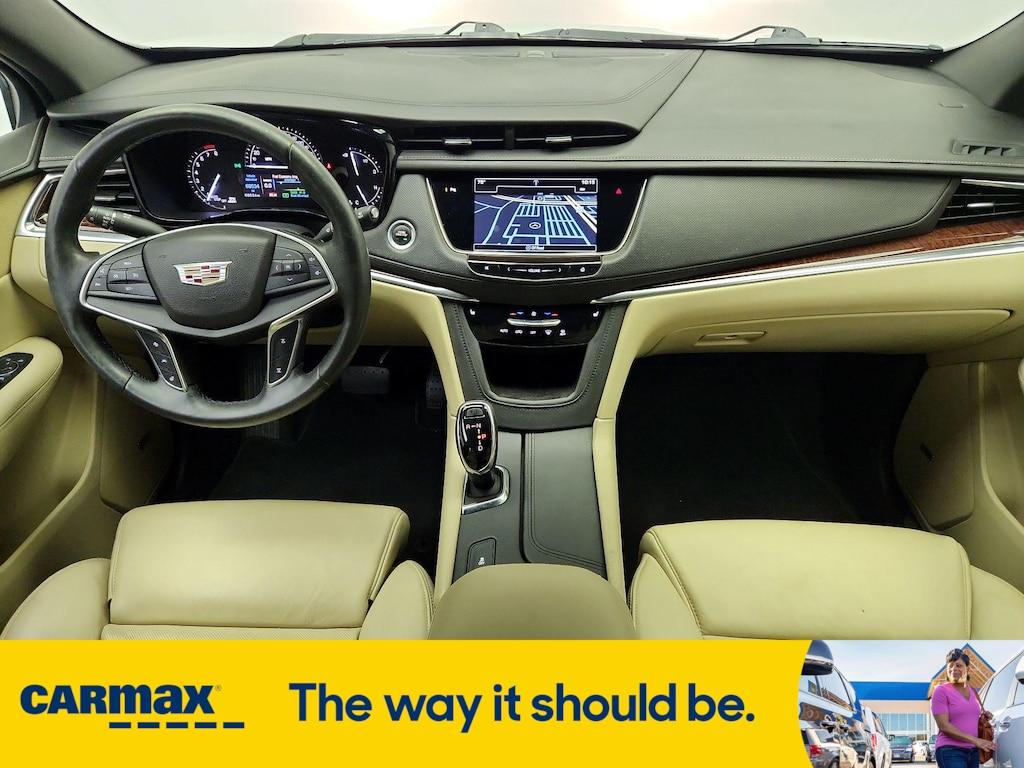 used 2017 Cadillac XT5 car, priced at $18,998