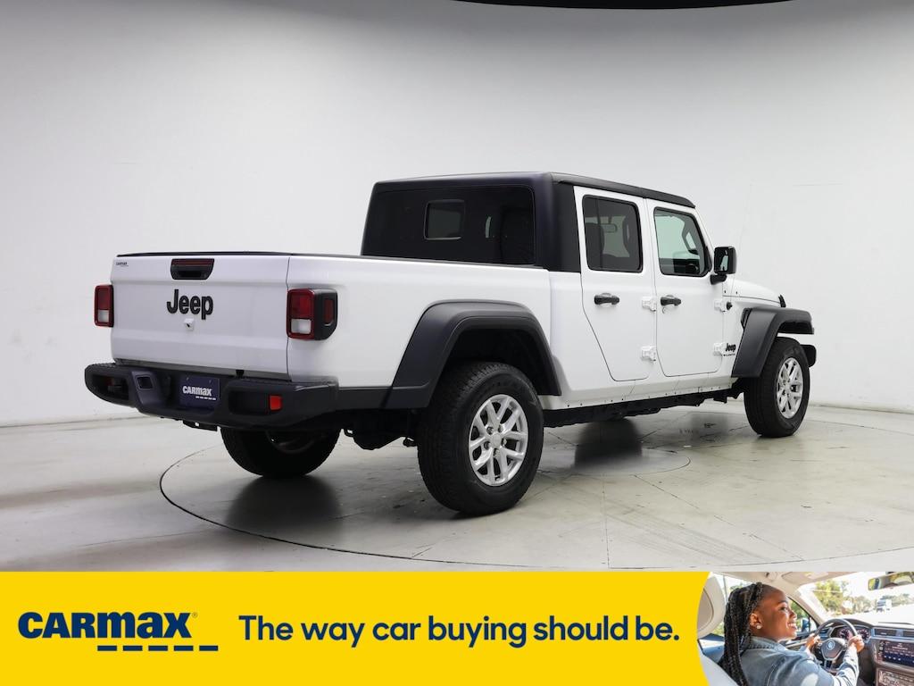 used 2023 Jeep Gladiator car, priced at $29,998