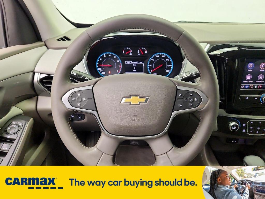 used 2021 Chevrolet Traverse car, priced at $26,998