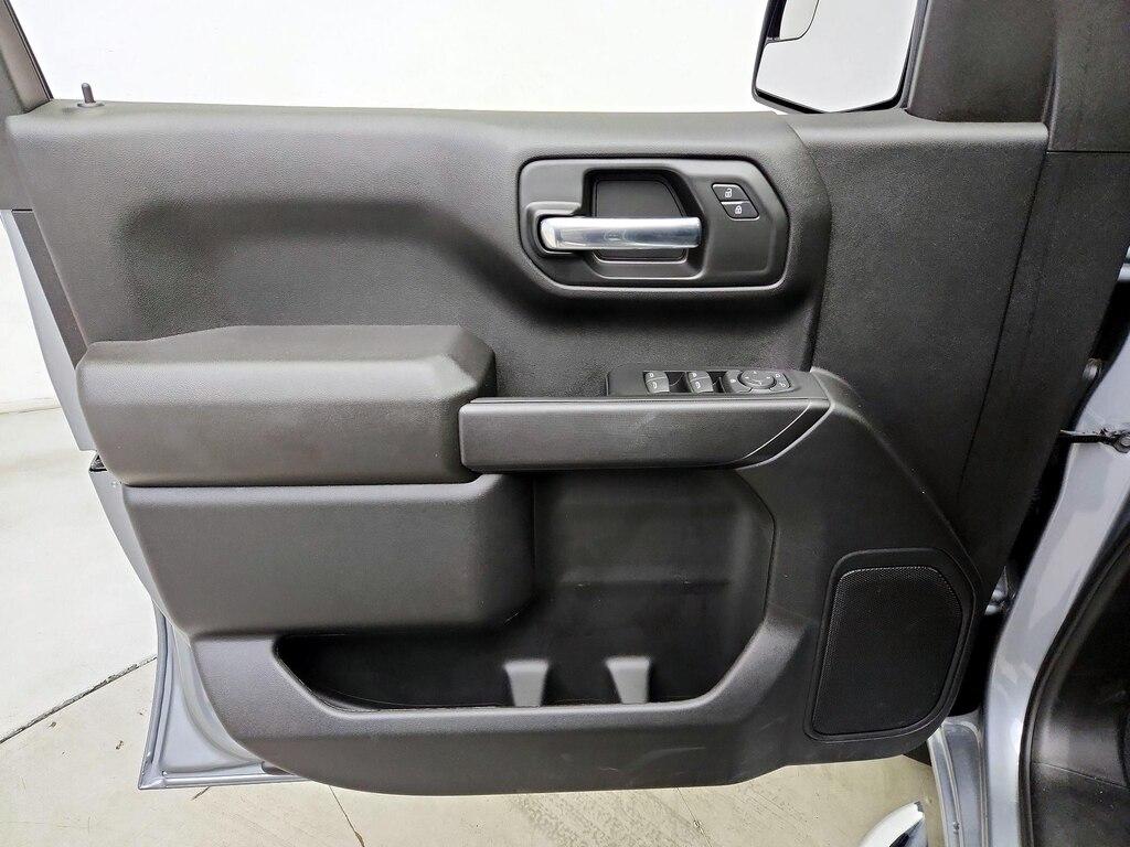 used 2025 Chevrolet Silverado 1500 car, priced at $39,998