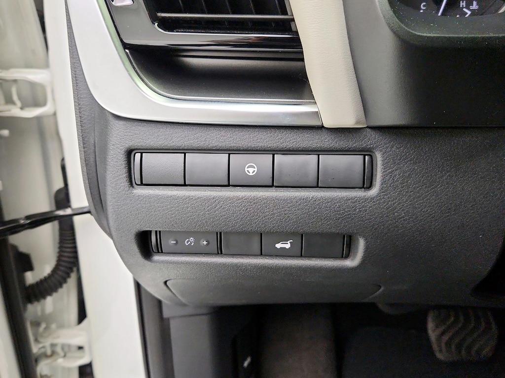 used 2023 Nissan Rogue car, priced at $21,998