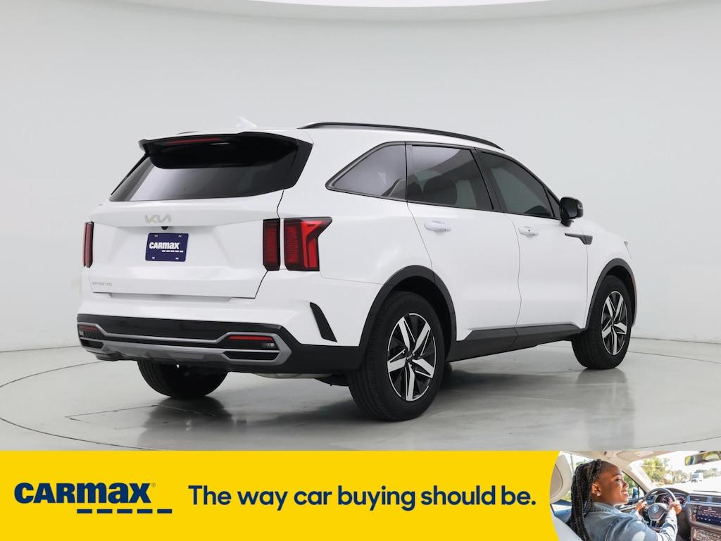 used 2023 Kia Sorento car, priced at $29,998