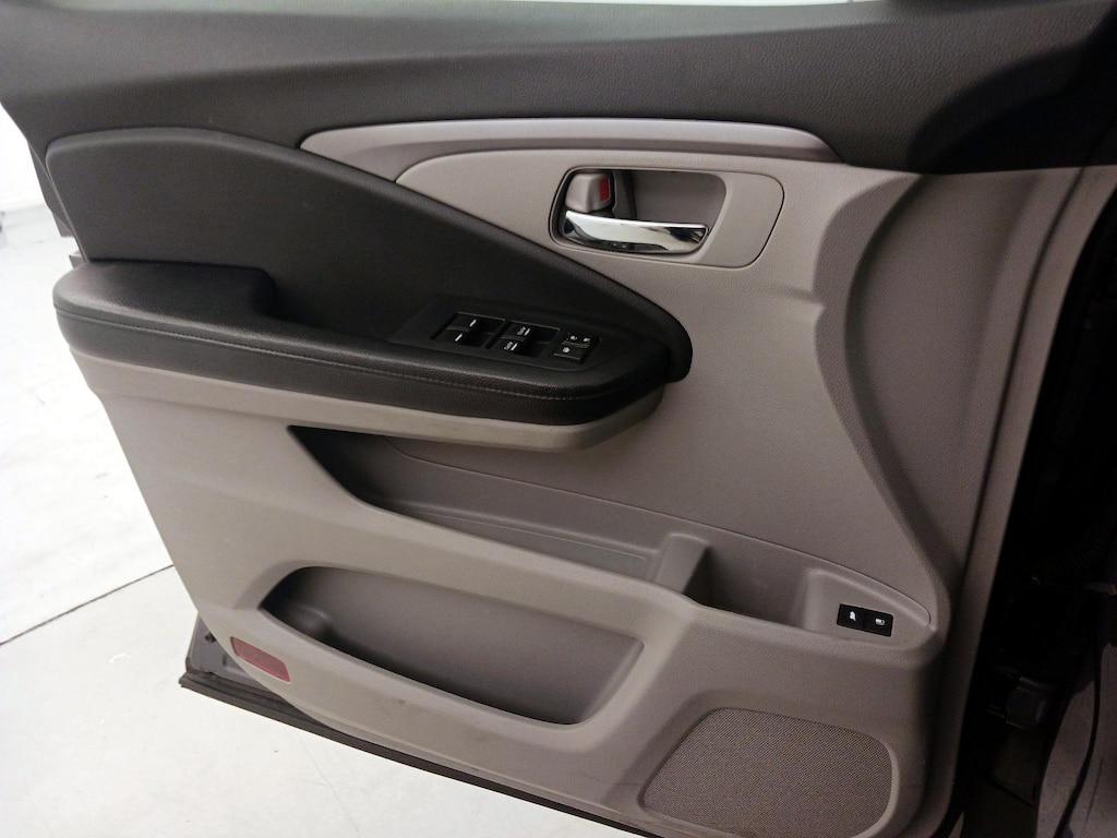 used 2016 Honda Pilot car, priced at $16,998