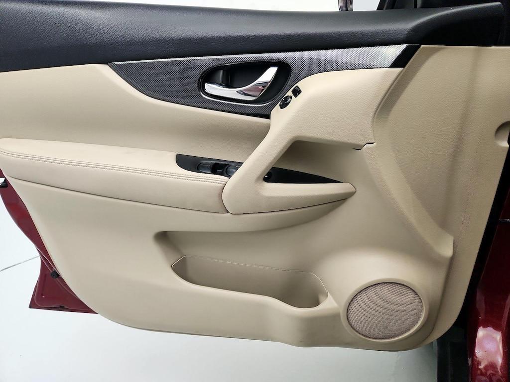 used 2016 Nissan Rogue car, priced at $12,998