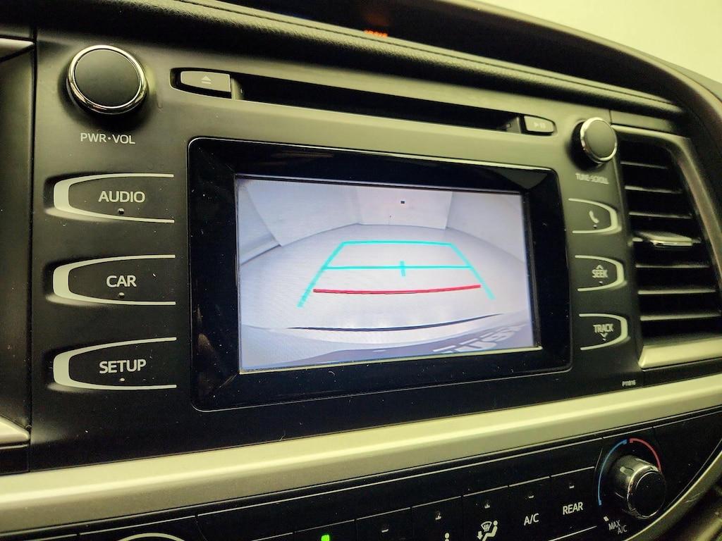 used 2019 Toyota Highlander car, priced at $24,998