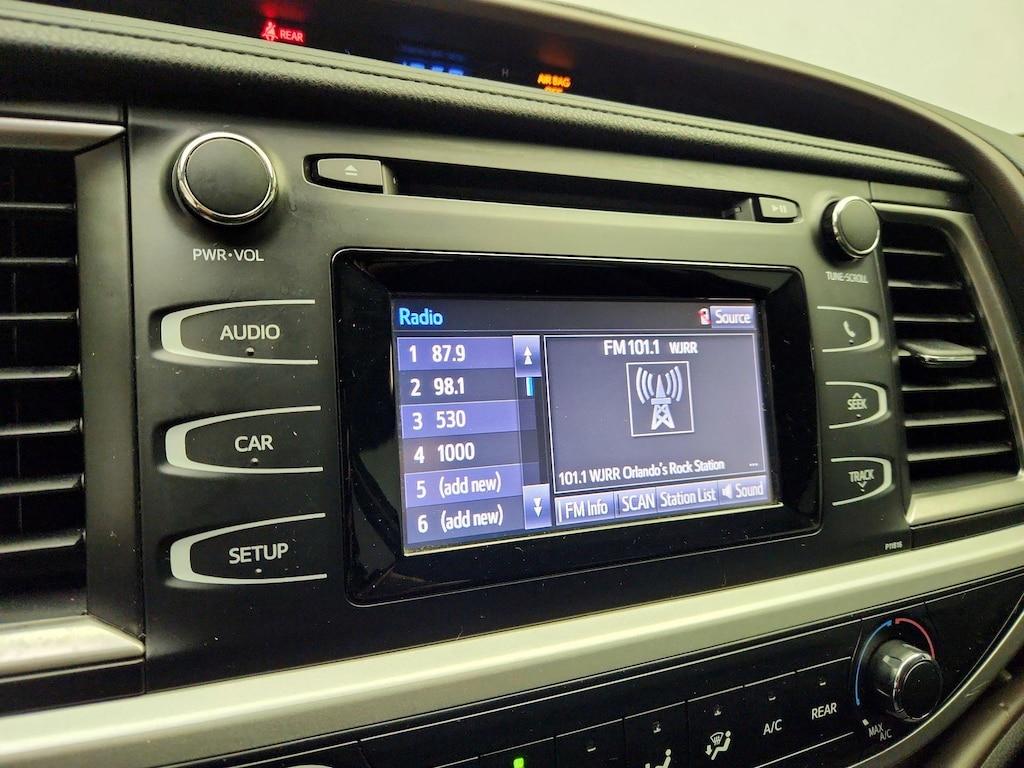 used 2019 Toyota Highlander car, priced at $24,998