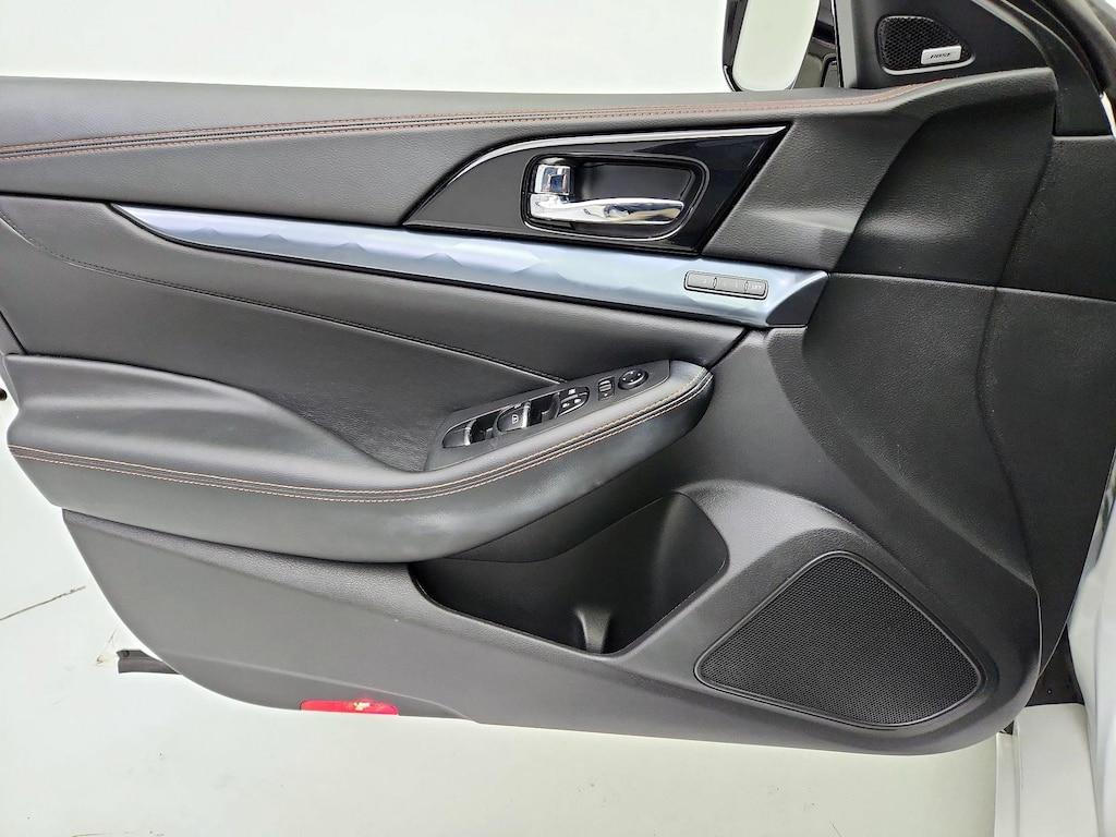 used 2021 Nissan Maxima car, priced at $23,998