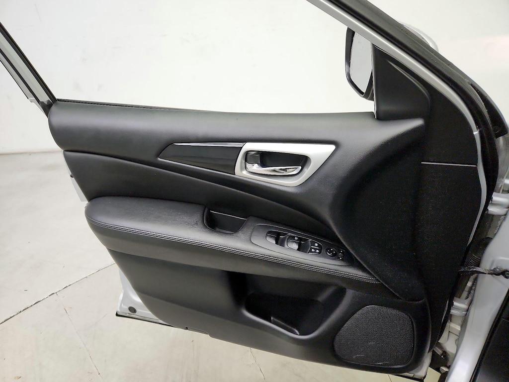 used 2018 Nissan Pathfinder car, priced at $17,998