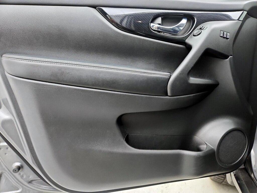 used 2019 Nissan Rogue car, priced at $19,998