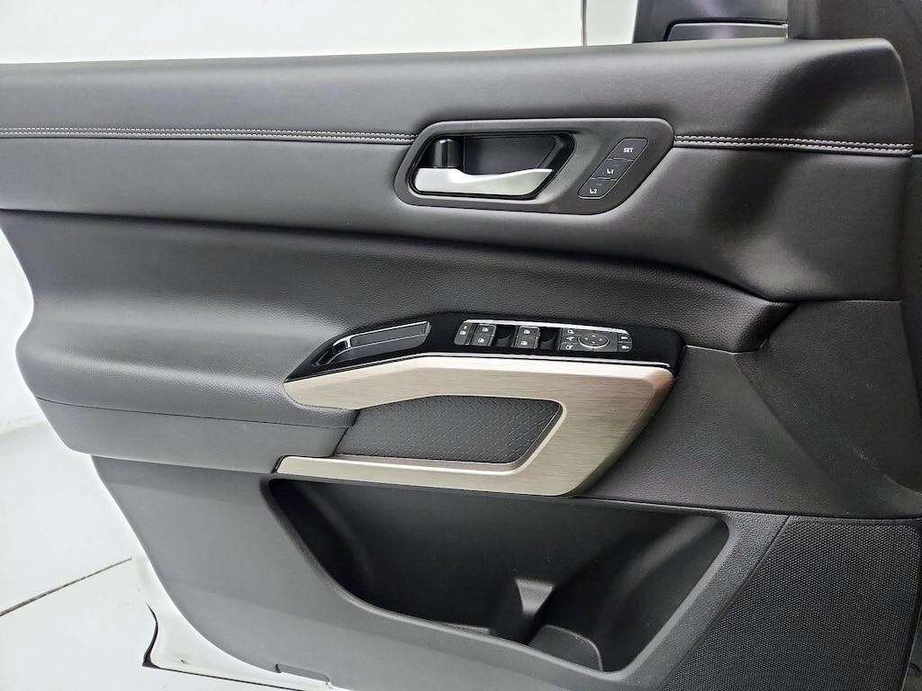 used 2023 Nissan Pathfinder car, priced at $38,998