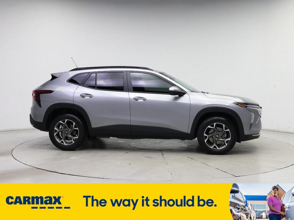 used 2025 Chevrolet Trax car, priced at $23,998