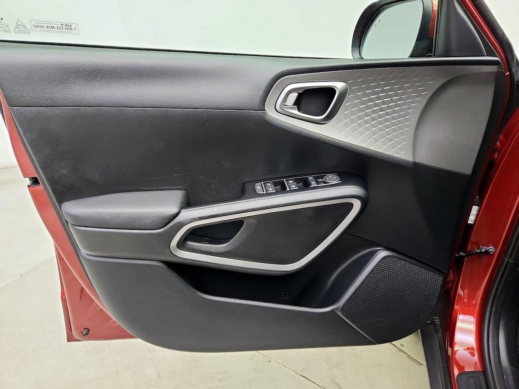 used 2024 Kia Soul car, priced at $18,998