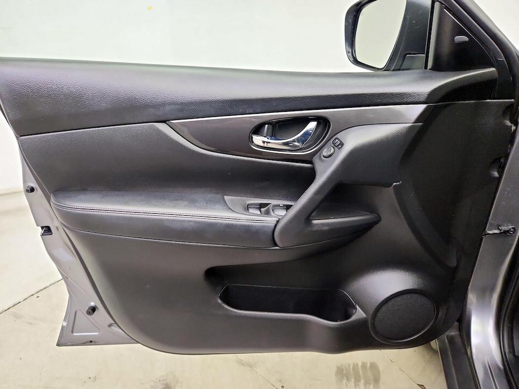 used 2020 Nissan Rogue car, priced at $18,998