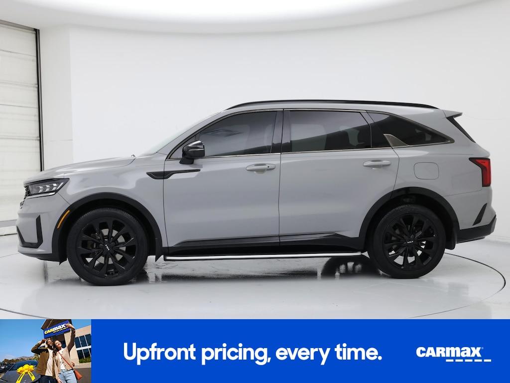 used 2022 Kia Sorento car, priced at $27,998