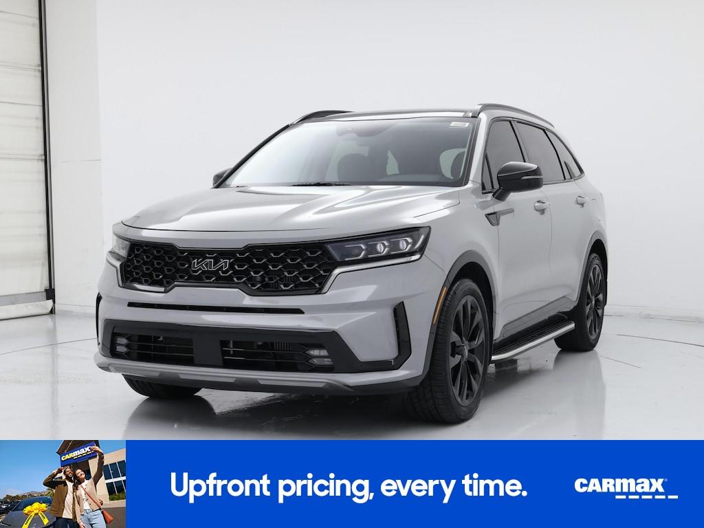 used 2022 Kia Sorento car, priced at $27,998
