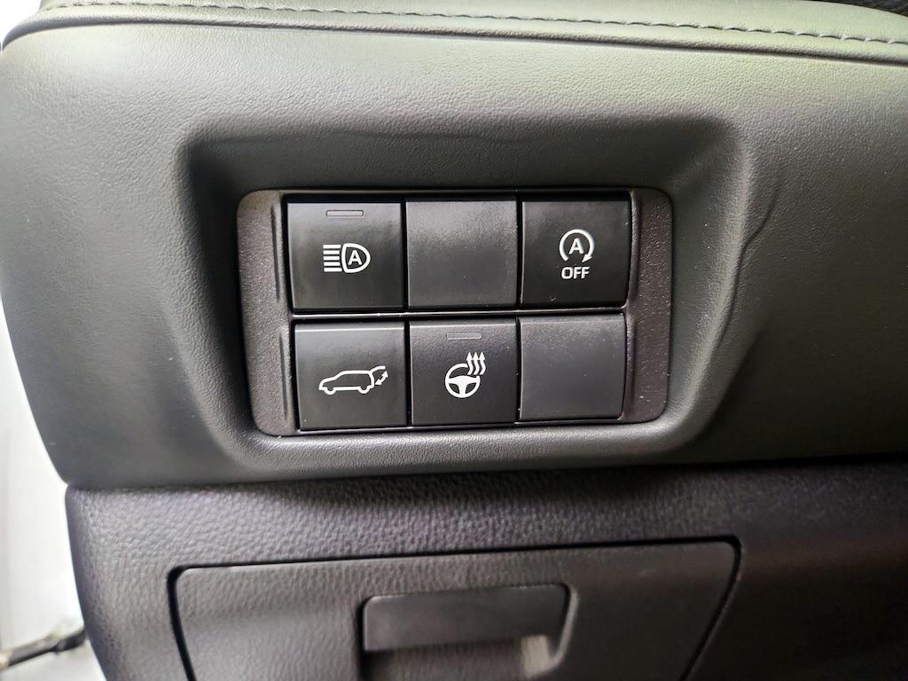 used 2023 Toyota Highlander car, priced at $40,998