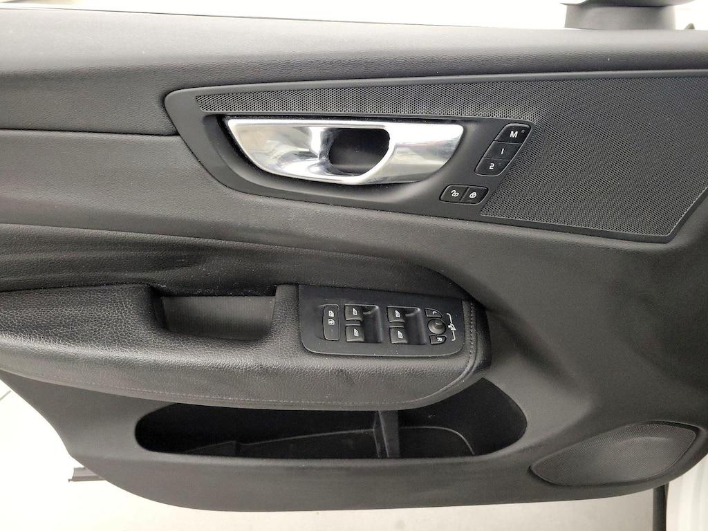used 2021 Volvo XC60 car, priced at $30,998