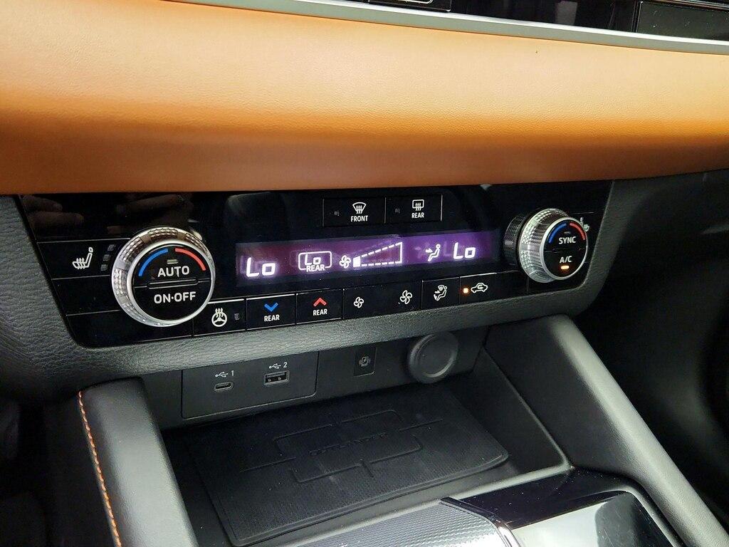 used 2022 Mitsubishi Outlander car, priced at $25,998