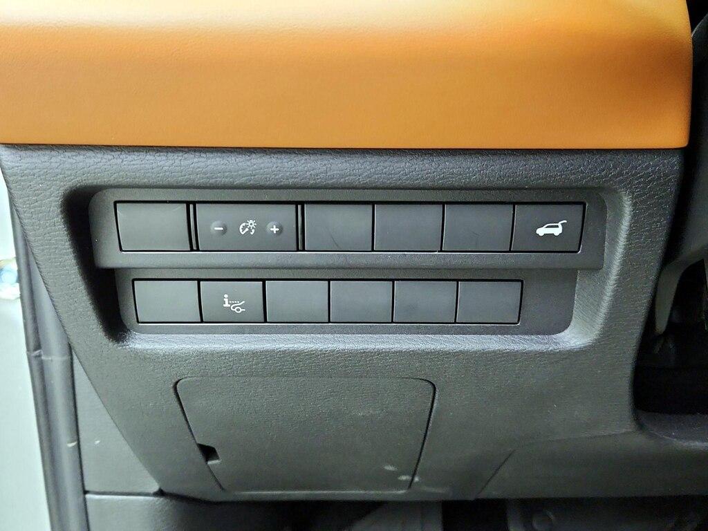 used 2022 Mitsubishi Outlander car, priced at $25,998