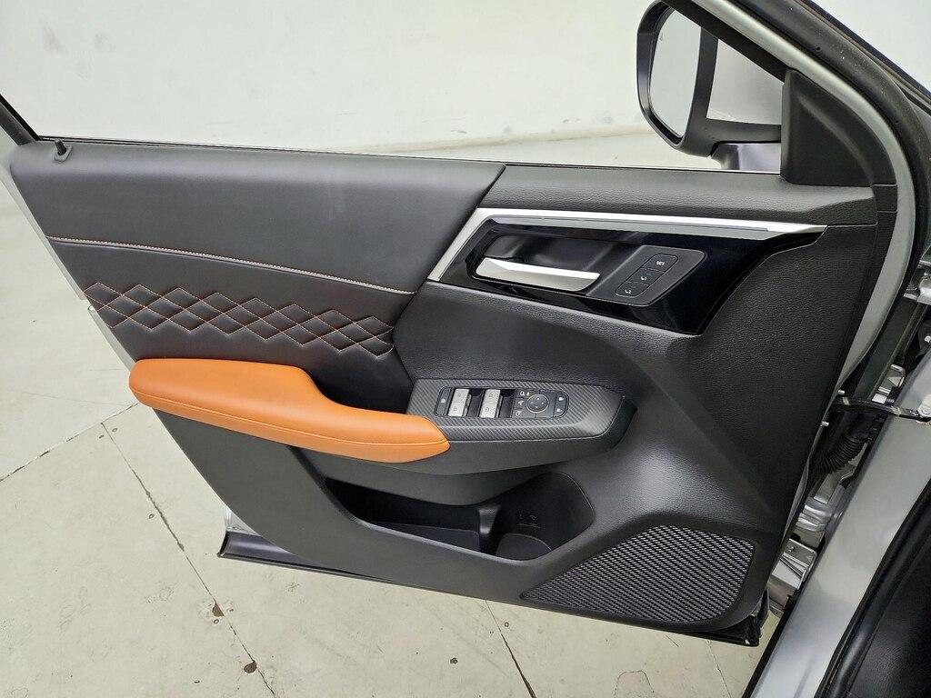 used 2022 Mitsubishi Outlander car, priced at $25,998
