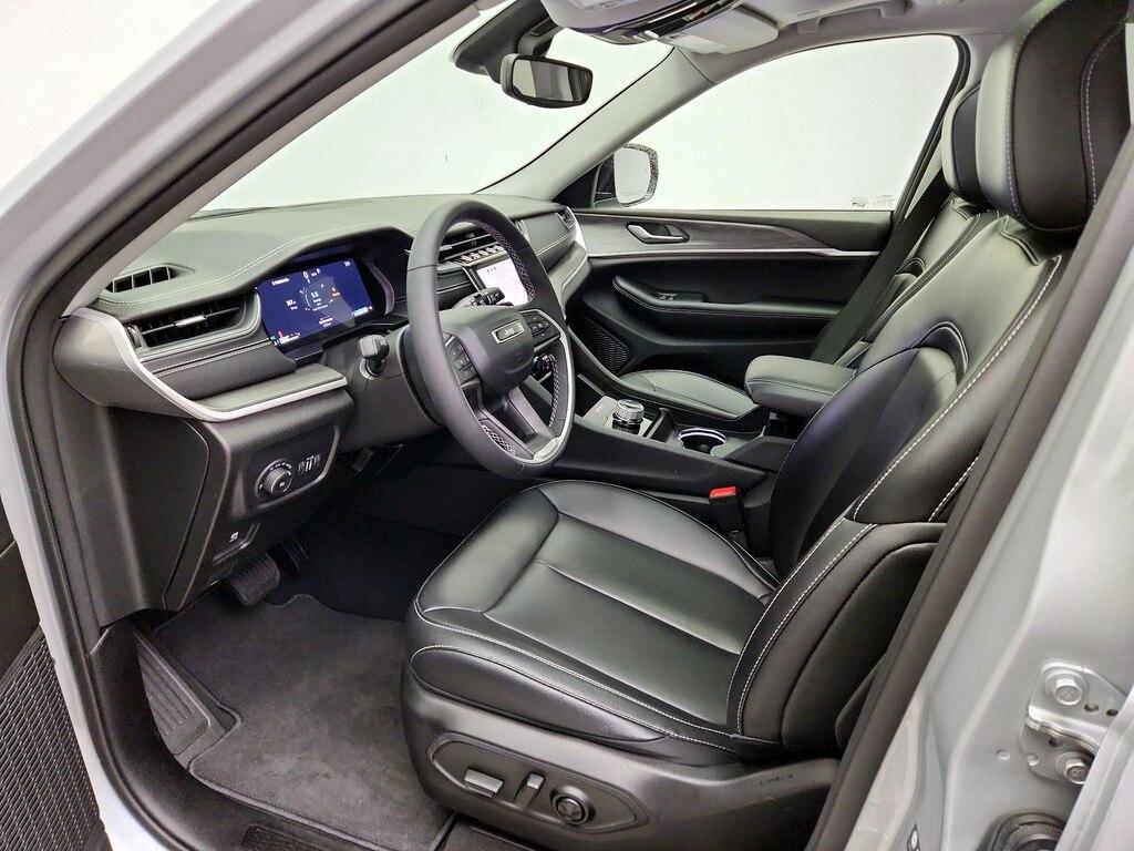 used 2024 Jeep Grand Cherokee car, priced at $40,998