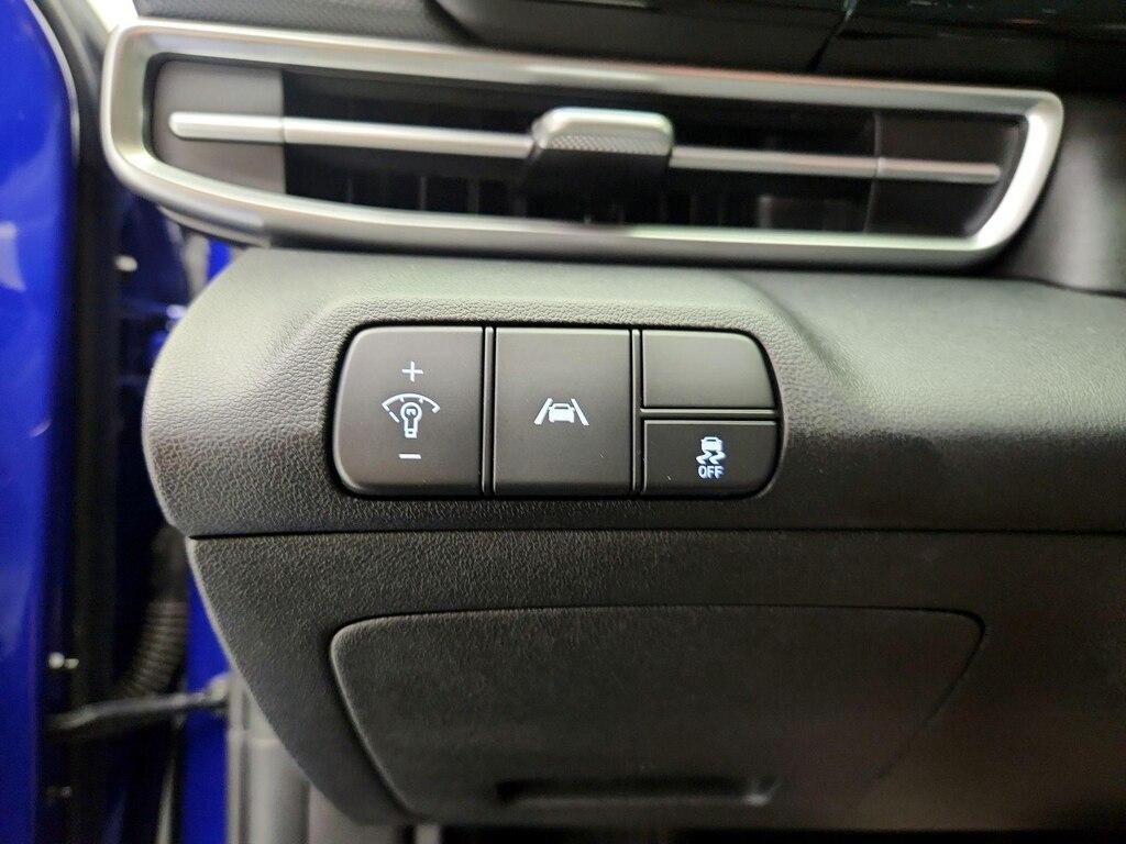 used 2022 Hyundai Elantra car, priced at $19,998