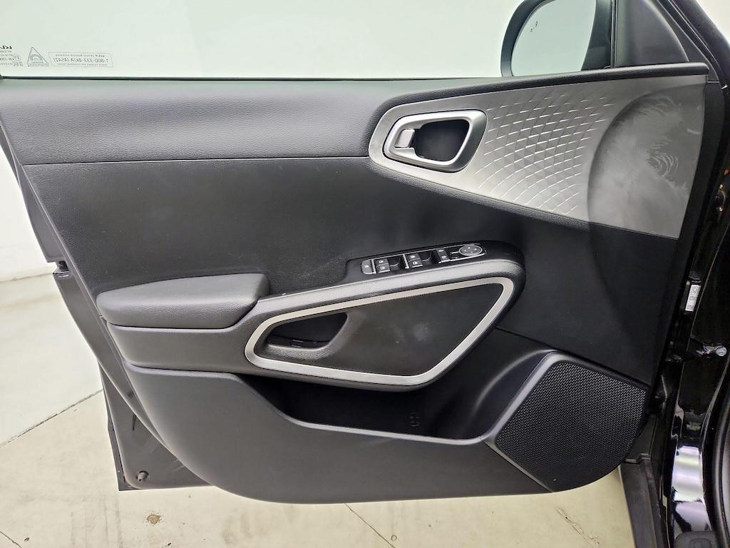 used 2024 Kia Soul car, priced at $19,998