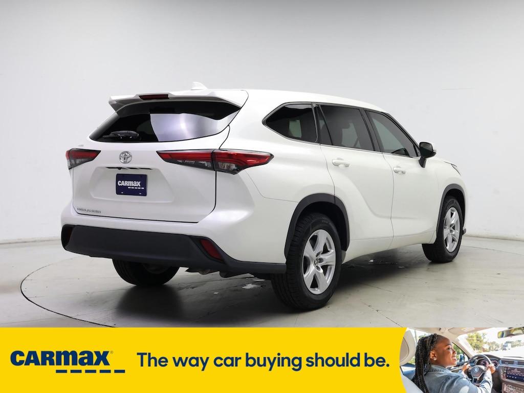 used 2021 Toyota Highlander car, priced at $28,998
