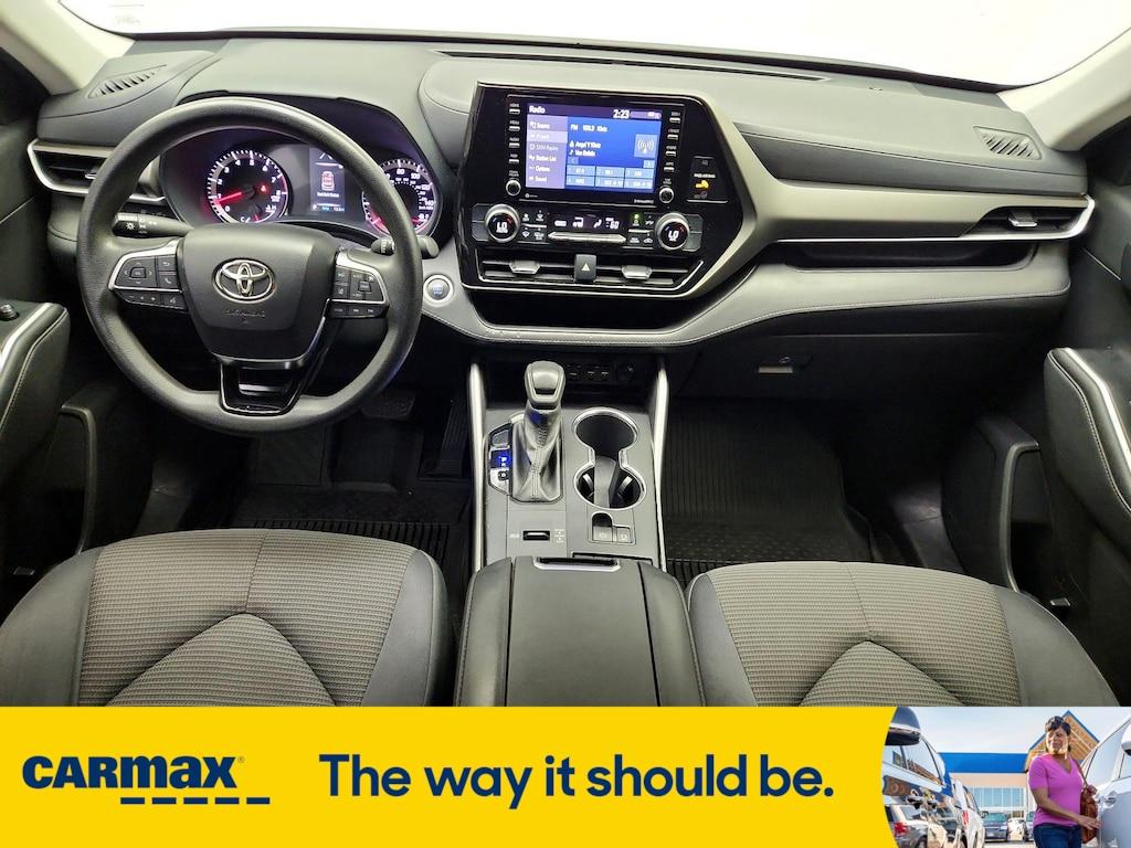 used 2021 Toyota Highlander car, priced at $28,998