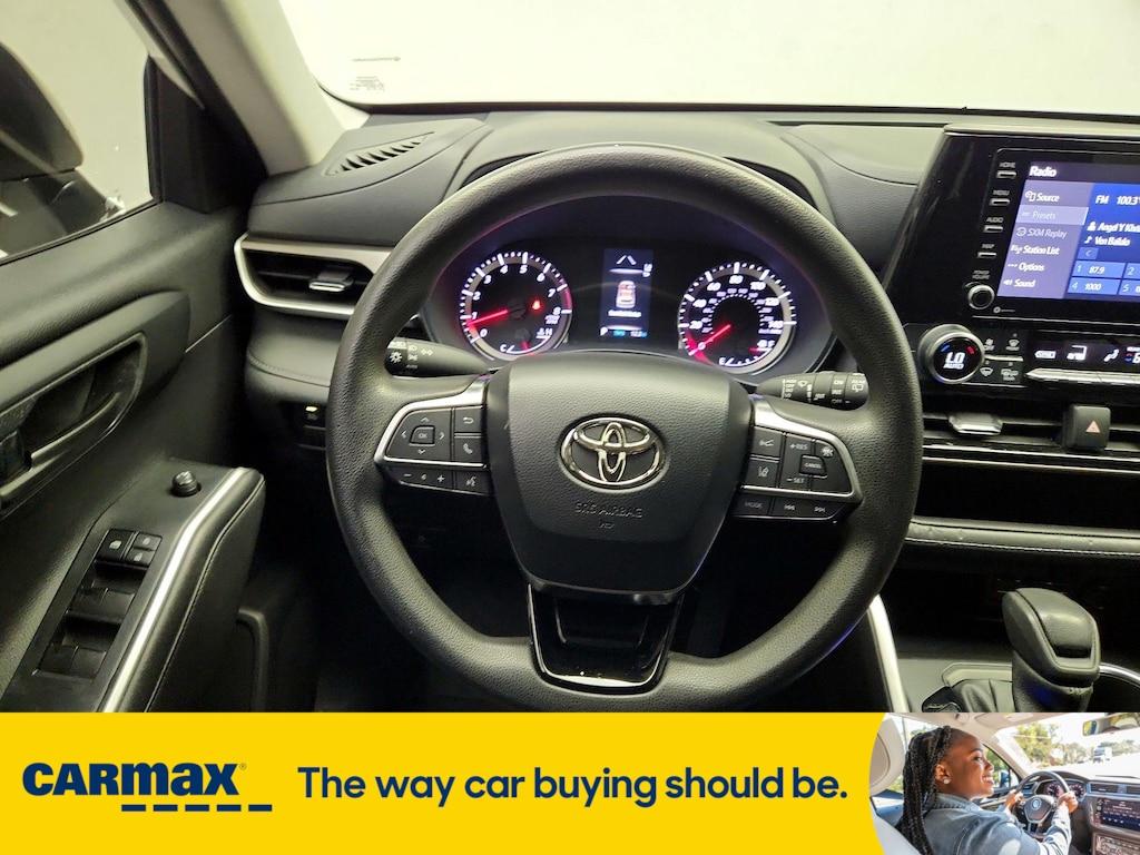 used 2021 Toyota Highlander car, priced at $28,998