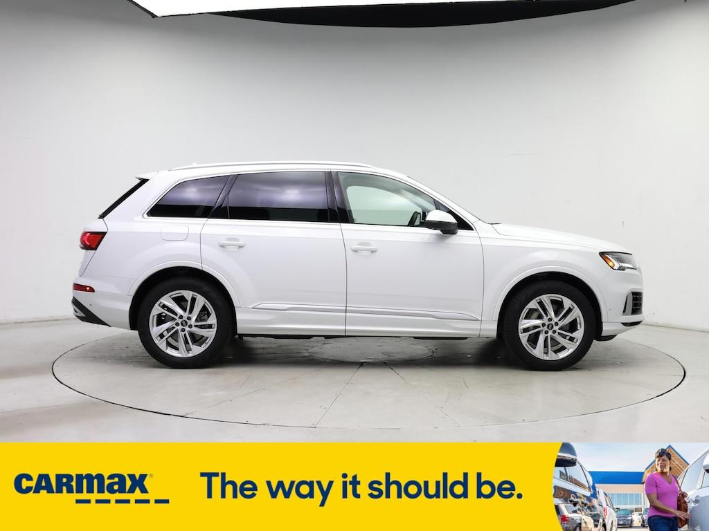 used 2024 Audi Q7 car, priced at $48,998