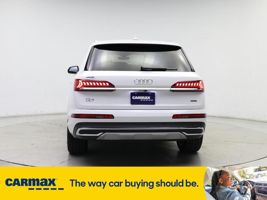 used 2024 Audi Q7 car, priced at $48,998