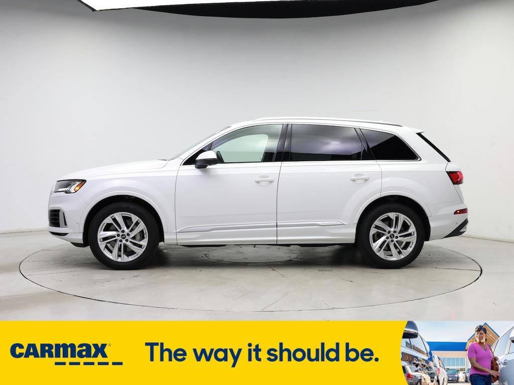 used 2024 Audi Q7 car, priced at $48,998