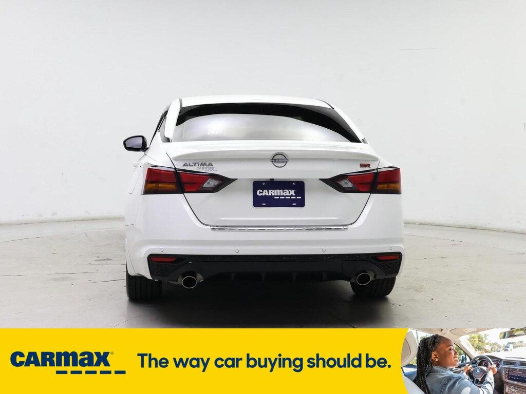used 2023 Nissan Altima car, priced at $25,998