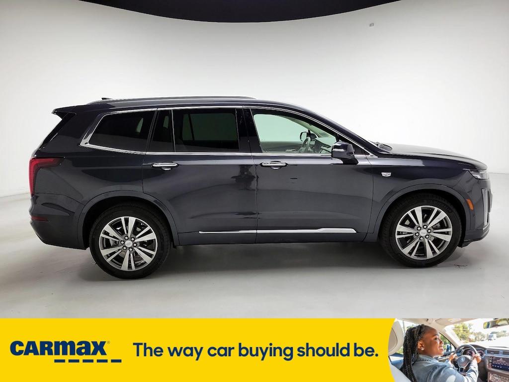 used 2021 Cadillac XT6 car, priced at $38,998